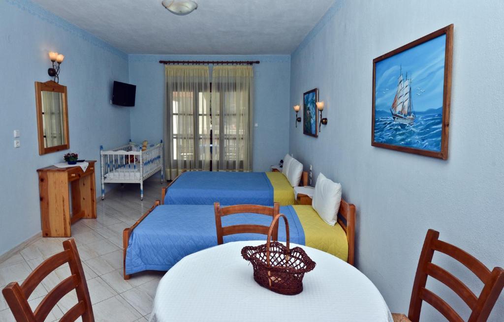 Aris Junior Studio & Apartments نيو كليما الغرفة الصورة