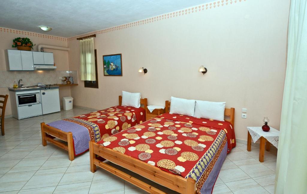 Aris Junior Studio & Apartments نيو كليما الغرفة الصورة