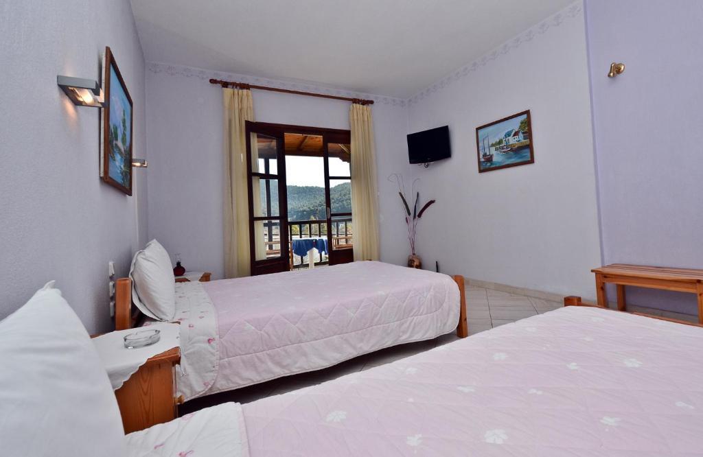 Aris Junior Studio & Apartments نيو كليما المظهر الخارجي الصورة